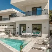 Zandore Villas Perdika private Luxury Villas Epirus Villas، فندق في Perdika
