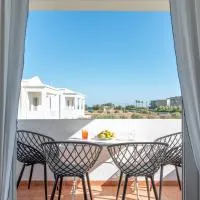 Einalia Holiday Homes, хотел в (( Elaiónas ))