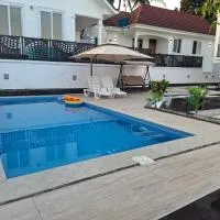 Serene BnB - Apt 01 Makongo after Mlimani City, hotel u gradu Dar es Salam