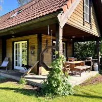 Norwegian saunahouse, hotel sa Haapse