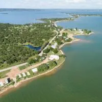 Oasis Lake Buchanan, hotel din Bluffton