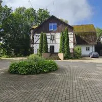 Baltakmeņu muiža, hotel v destinácii Mujani