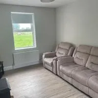 Corrandulla 2 Storey Home-3 Bedrooms, готель у місті Голвей