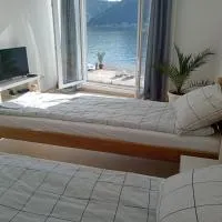 Jezero, hotell 