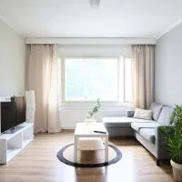 Spacious 2BR Apartment in a Quiet Neighborhood & Free Parking โรงแรมในตูร์กู