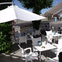 Santa Marina del Rey में, होटल Hostal Salones Victoria