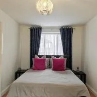 Chota Gher Apartment, хотел в Уиднис