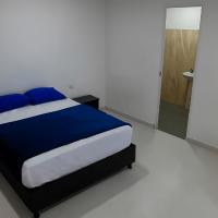 Hotel Roy, ξενοδοχείο κοντά στο Διεθνές Αεροδρόμιο Simón Bolívar  - SMR, Σάντα Μάρτα