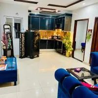 2 BHK Apartment with Citi Theme Park Views, WiFi, Secure, Hotel in Jhelum