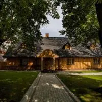 Dworek Modrzewiowy, hotel di Kraśnik