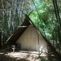 tente de trappeur au camping les cournoulises 2 à 4 personnes, hotel sa Montbrun