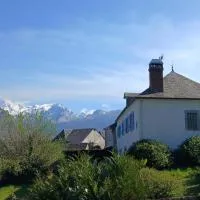 Au Gré des Saisons - 4 chambres, hotel i Gère-Belesten