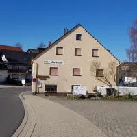 Gasthaus Zur Krone, hotel u gradu Langenfeld