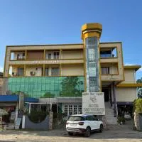 HOTEL DEO VOLENTE, hotel em Sibsāgar