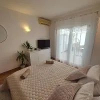 Studio Apartman Bubi, hotel u Nečujmu