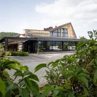 Zajazd Kałużna, hotel v destinácii Łącko