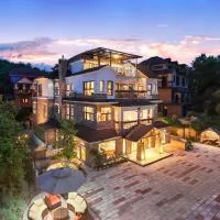 Chongqing Xiannv Mount Peach Blossom Spring Homest, Hotel in Wulong