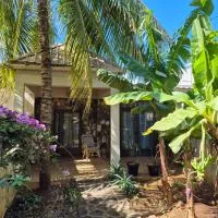 Pointe aux Piments Residence، فندق في بوينتي أو بيتشيز
