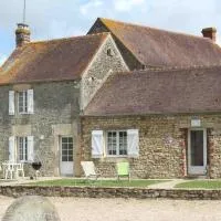 Maison indépendante avec jardin chez une cavalière, animaux acceptés - FR-1-497-43, hotel i Montabard