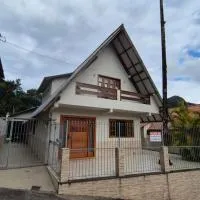 Casa 20, Hotel in Domingos Martins