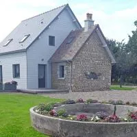 Maison rénovée avec jardin clos, 3 chambres, recharge EV gratuite, proche Suisse Normande - FR-1-497-178, hotel en Sainte-Opportune