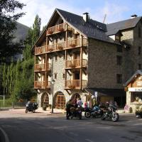 Hotel Bocalé, hotel v mestu Sallent de Gállego