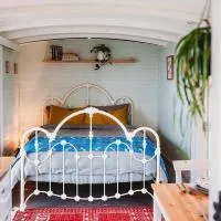 Little Vineyard Caboose, hotel u gradu Drummond