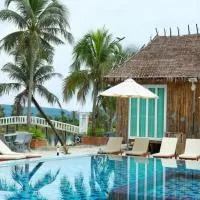 Nov Koh Kong Resort, hotel en Phumĭ Srê Thmei