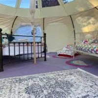 Wild Garlic Stargazer Tent, viešbutis mieste Spittal