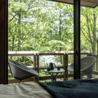blue in green 飯田高原 cottage and cafe, hotell i Iida
