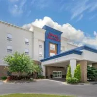 Hampton Inn & Suites Phenix City- Columbus Area, хотел в Феникс Сити