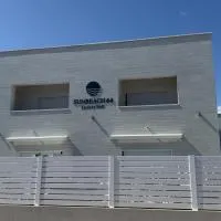 SunBeach 44 - Luxury B&B、メーリト・ディ・ポルト・サルヴォのホテル