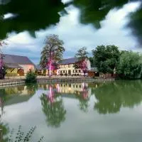 Nachtquartier Burg Flamersheim, hotell i Euskirchen