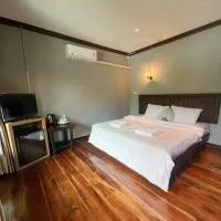 The Keree Resort - Kiriwong เดอะ คีรี รีสอร์ท คีรีวง, מלון בKiriwong