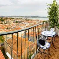 Ideally located with perfect views, hotel Algésben