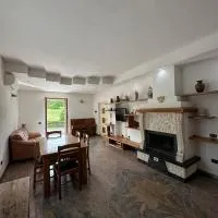 CASA DI BETTA Appartamento 2 Ascoli, Norcia, Monti Sibillini, hotel u gradu Piana di Forcella