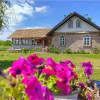 Tetrebov salas in the peaceful fields, hotel en Futog