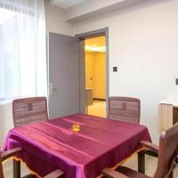 Jun Hotel Shanxi Linfen Hongdong County Dahuaishu Xungen Jizhuyuan, hôtel à Khundun près de : Linfen Yaodu Airport - LFQ