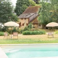 Naumad - Guest House, hotell i Champignelles
