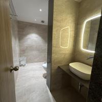 Kamala Inn Grand, hotel poblíž Kushinagar International Airport - KBK, Padrauna