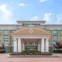 Holiday Inn Express Hotel & Suites Huntsville West - Research Park by IHG, hotelli kohteessa Huntsville