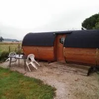 Tonneau, hotel en Couvains
