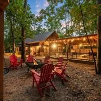Close to All, Mini Golf, Hot Tub, Fire-Pit, Swing Set, khách sạn ở Broken Bow