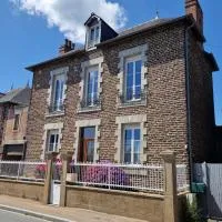 Viesnīca Gîte Le Repos de Merlin - Paimpont, Forêt de Brocéliande pilsētā Pempona