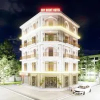 Sky Night Hotel 2، فندق في Việt Yên