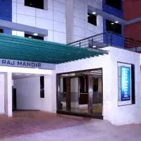 Hotel Rajmandir โรงแรมในAmbaji