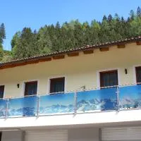 Appartements Salentinig, хотел в Флатах