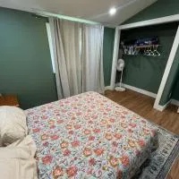 Quiet home near the coast, hotel i Hauula