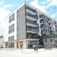 CrystalLUS, hotel in Požega
