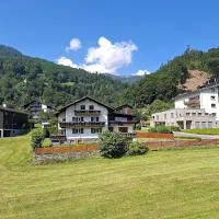 Alpenfeder Hüsli, hotel din Tschagguns